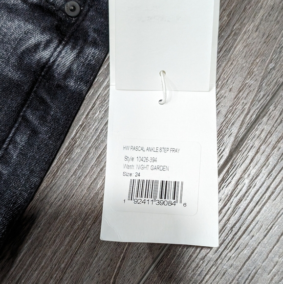NWT Mother High Waisted Rascal Ankle Step Fray Jeans Night Garden Size 24 - Picture 15 of 15